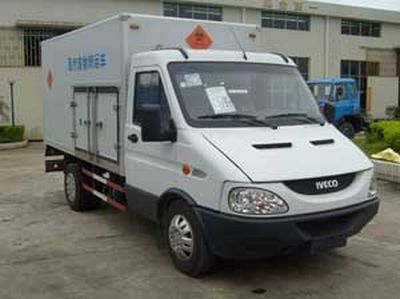 Longying  FLG5040XYLX35J Medical waste transfer vehicle