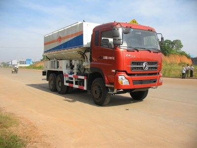 Three axle license plate carCSH5251THZOn site mixed loading heavy ammonium oil explosive truck