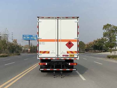 Yandi  SZD5180XRYBJ6 Flammable liquid box transport vehicle