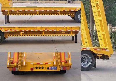 Peigong  XBY9401TDP Low flatbed semi-trailer