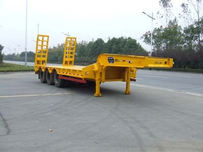 Huilian Automobile HLC9402TDP Low flatbed semi-trailer