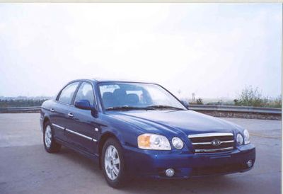 Kia  YQZ7200A Sedan