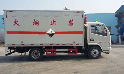 Cheng Liwei  CLW5073XFW5 Corrosive goods box transport vehicle