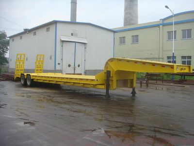 Huanghai  DD9401TDP Low flatbed semi-trailer