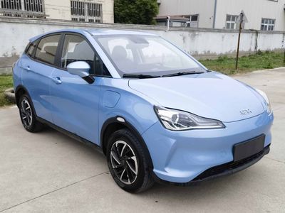 Nezha  THZ7000BEVS11N Pure electric sedan