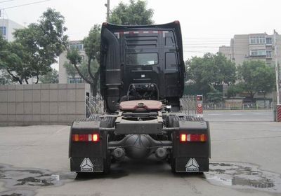 Haowo  ZZ4257V324HD1Z Container semi-trailer tractor