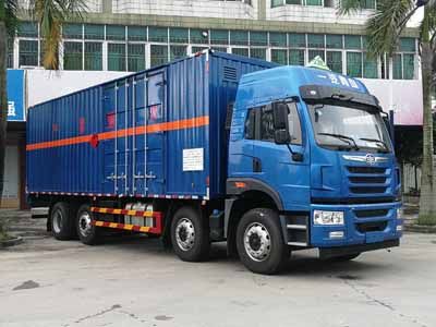 Yongqiang  YQ5310XRYQ1 Flammable liquid box transport vehicle