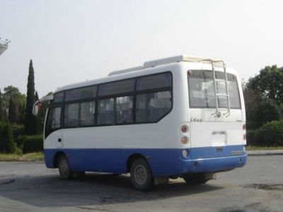 Dongfeng  EQ6608PD coach