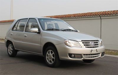 Xiali  TJ7102CE4 Sedan