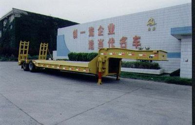 Yongxuan  HYG9350D Low flatbed semi-trailer