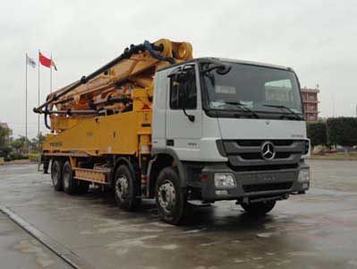 Xiagong brand automobile XXG5390THB Concrete pump truck