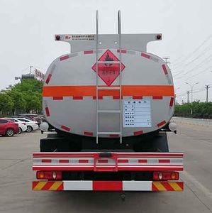 Chufei  CLQ5180GYY6D Oil tanker