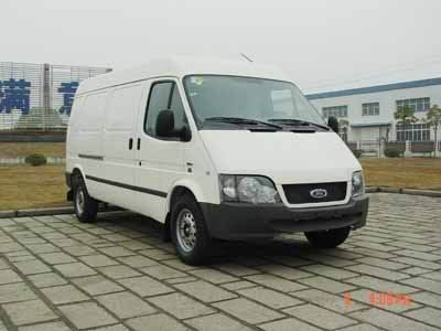 Jiangling Quanshun brand automobiles JX5039XXYDLM Box transport vehicle