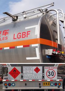 Yongqiang  YQ9352GYYCT2 Aluminum alloy oil transport semi-trailer