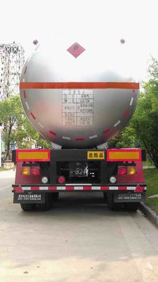 46  WHC9330GRQ Flammable gas tank transport semi-trailer