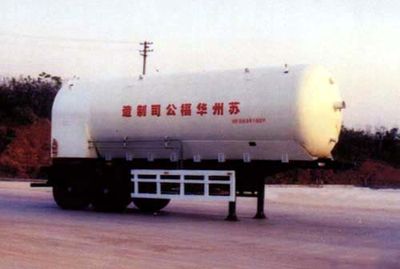 Huafu  HFD9361GDY Low temperature liquid transport semi-trailer