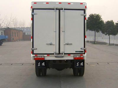 Dongfeng  EQ5030CCQ17D3AC Grate type transport vehicle