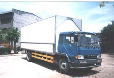 Pengxiang  SDG5114XXY Box transport vehicle