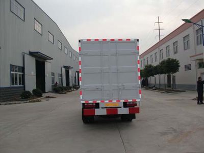 Huatong brand automobiles HCQ5040XXYDFA Box transport vehicle