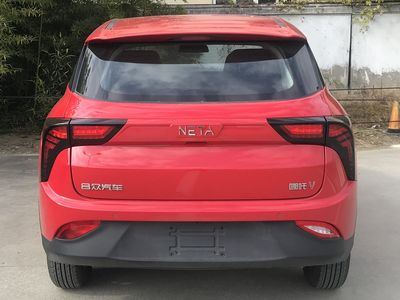 Nezha  THZ7000BEVS11D Pure electric sedan