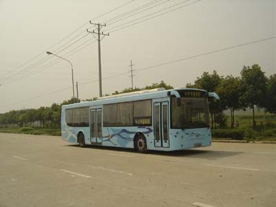 The Taihu Lake XQ6120SH2 City buses