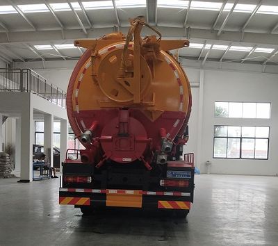 Cheng Liwei  CLW5250GQW6WS Cleaning the suction truck