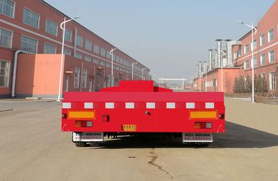 Lu Lu Tong  WSF9404TDP Low flatbed semi-trailer