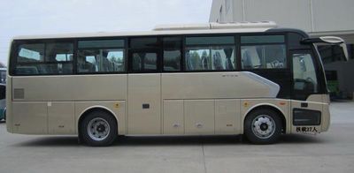 Jinlv  XML6887J25Y coach