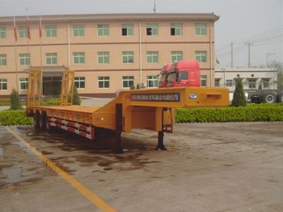 Chuanteng HBS9400TDPLow flatbed semi-trailer