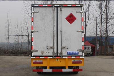 Cheng Liwei  CLW5040XYY Medical waste transfer vehicle