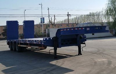 Pei Yonghang  HSB9401TDPB Low flatbed semi-trailer