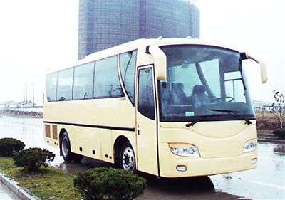 Chunwei  HQ6820 coach