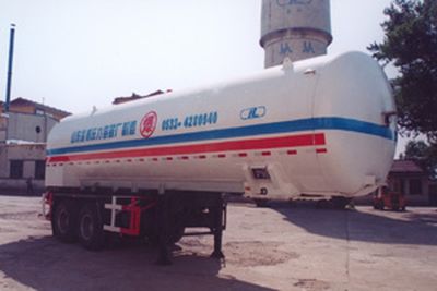 Lu Zheng  ZBR9290GDY Low temperature liquid transport semi-trailer