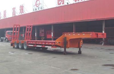 Jinwan LXQ9407TDPLow flatbed semi-trailer