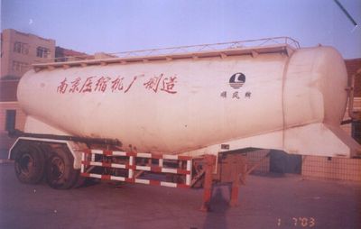 Shunfeng  NYC9260GFL Powder material transportation semi-trailer