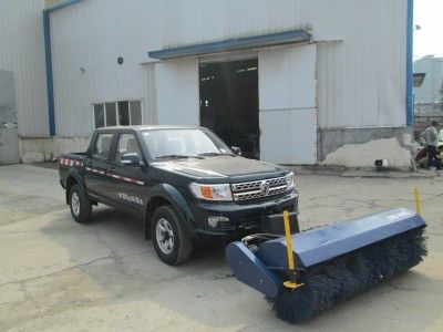 Dongfeng  EQ5033TCXTV Snowplow