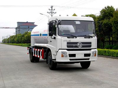 Han Zhong Shen Leng  ZHJ5160GDY Low temperature liquid transport vehicle