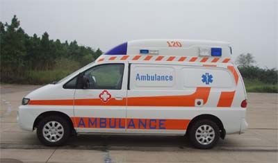 Jianghuai brand automobiles HFC5036XJHH2 ambulance