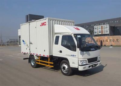 Jiangling Motors JX5044XXYXPCC2 Box transport vehicle