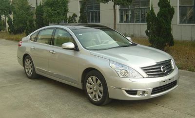 Dongfeng Nissan EQ7351AC Sedan