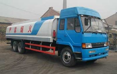 Jiefang Automobile CA5260GJYP11K2L6T1A83 Light fuel refueling vehicle