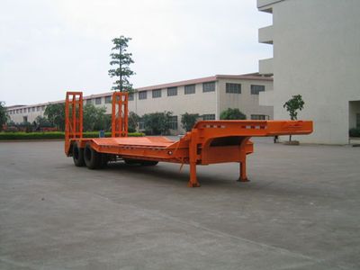 Lishan  LS9170D Low flatbed semi-trailer