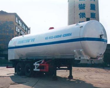 Lu Zheng  ZBR9310GDY Low temperature liquid transport semi-trailer