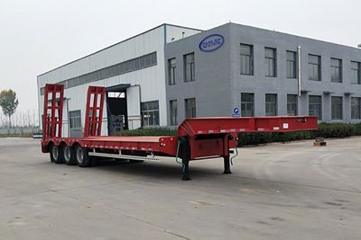 Guanyada  GYD9401TDP Low flatbed semi-trailer