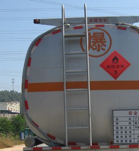 Yongqiang  YQ9400GHYC Chemical liquid transportation semi-trailer