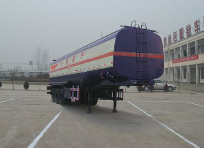 Aotong  LAT9400GYY Oil transport semi-trailer