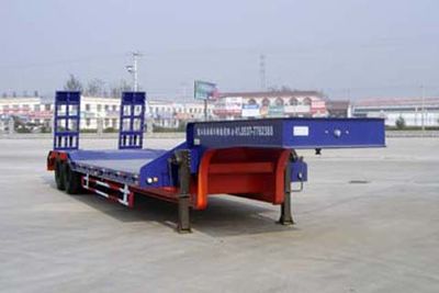 Liangshan Dongyue  CSQ9282TDPA Low flatbed transport semi-trailer