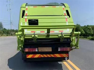 Kehui brand automobiles FKH5180ZYSDF6 Compressed garbage truck