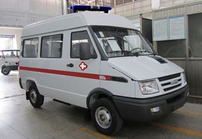 Iveco NJ5044XJHQA ambulance