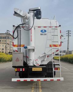 Huatong brand automobiles HCQ5240ZSLBJ6 Bulk feed transport vehicle